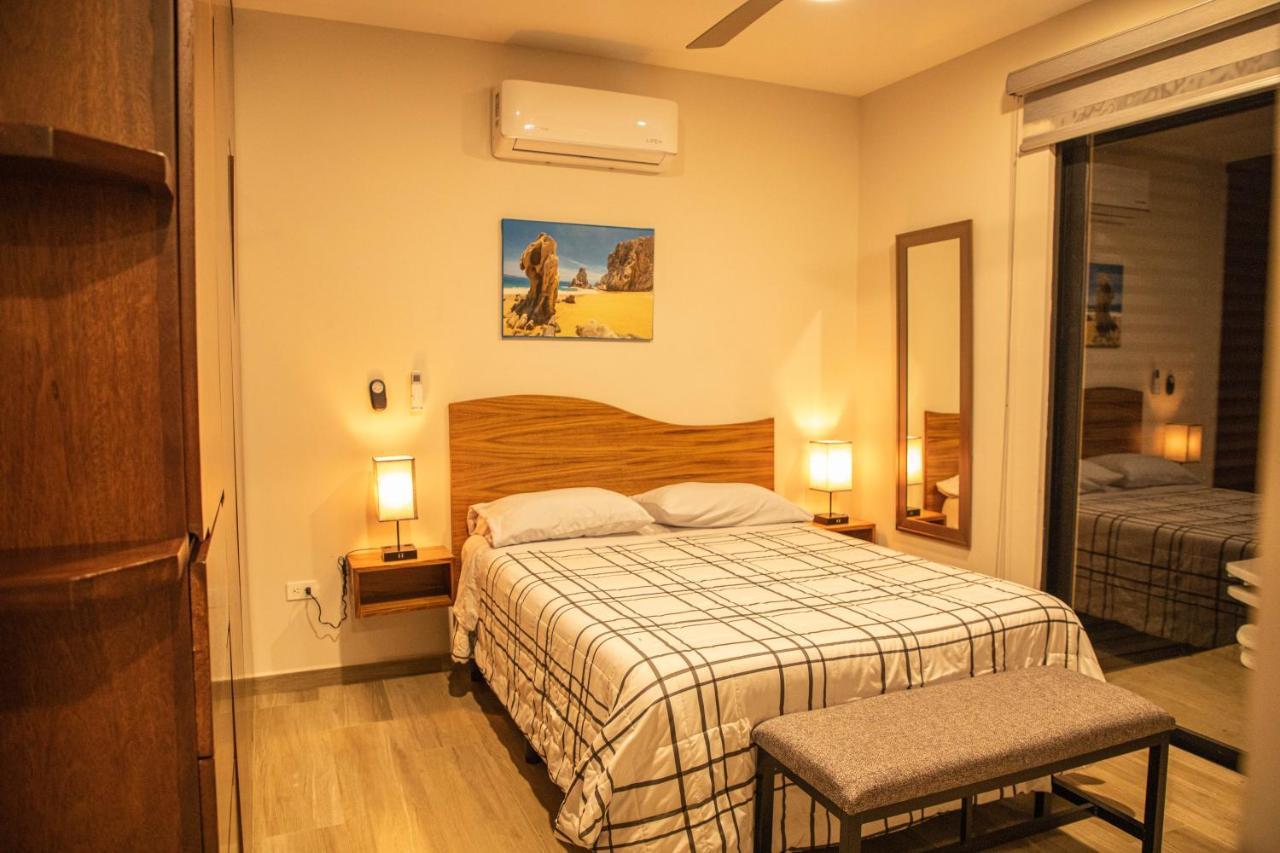 New Condo W/Rooftop Pool & View Cabo San Lucas Buitenkant foto